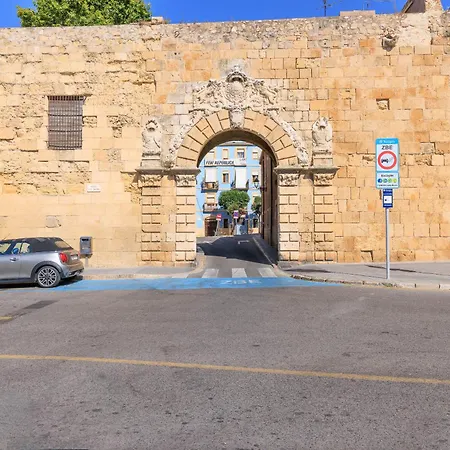 Old Town - Canals - Unik Vacation Tarragona